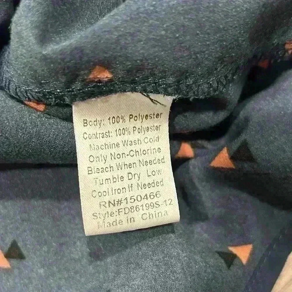 Fun 2 Fun Stitch Fix Lillian Short Sleeve V-Neck Lightweight Blouse Blue Size S - Picture 5 of 7